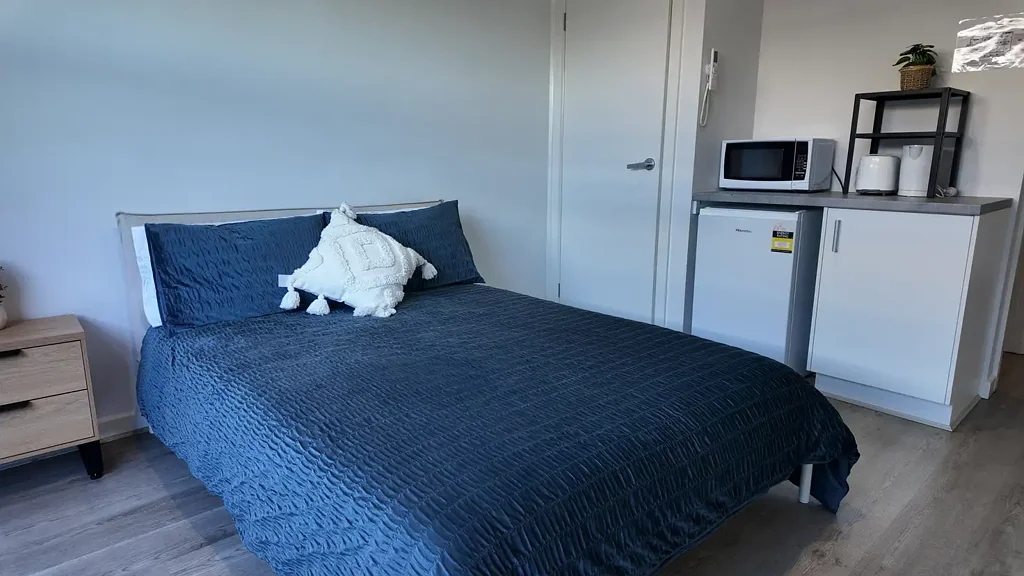 Private Ensuite Room - All utilities Included I $200/week