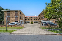 7/5 Silva Street, Ascot