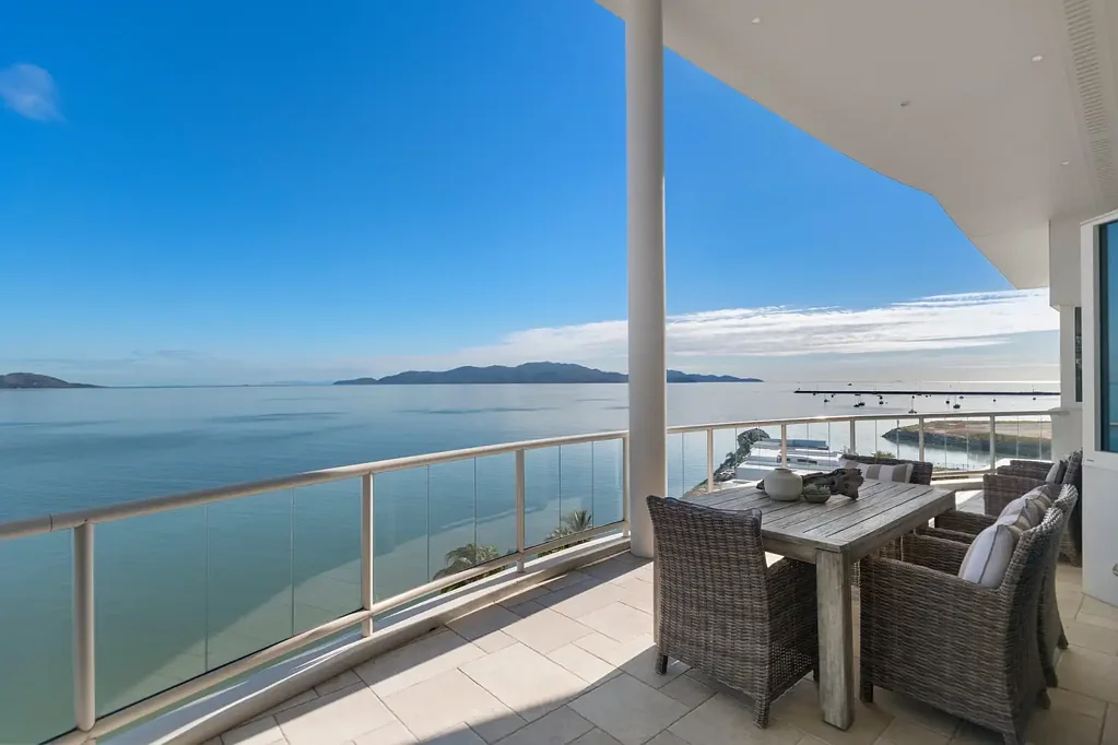 70/7 Mariners Drive, Townsville City, QLD 4810