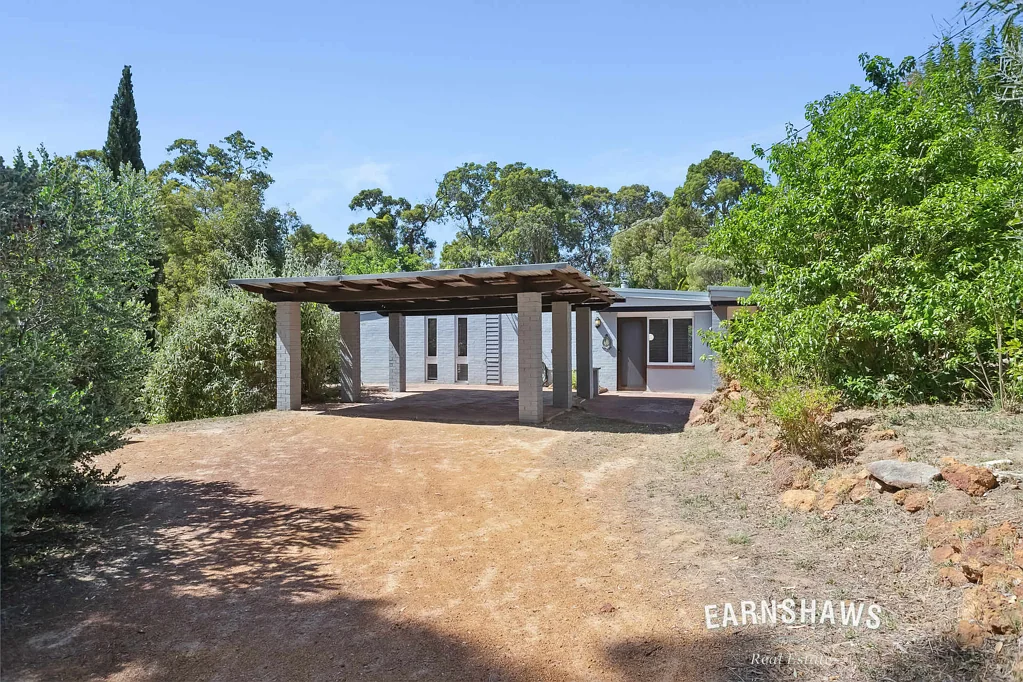 11 Smith Street, Glen Forrest, WA 6071