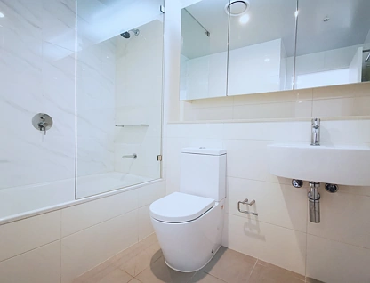 C1002/460 Forest Road, Hurstville, St George, 2 ਕਮਰੇ, 2 ਬਾਥਰੂਮ, Apartment