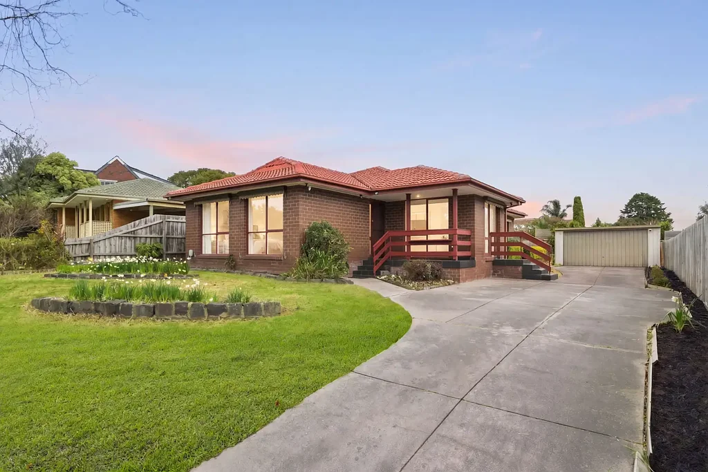 Rowville 3ਬੈੱਡਰੂਮ SUNBATHED MODERN STYLE