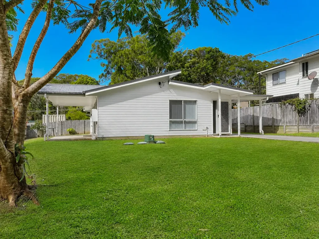 Russell Island 3ਬੈੱਡਰੂਮ Ready To Call Home 3 Bed 2 Bath