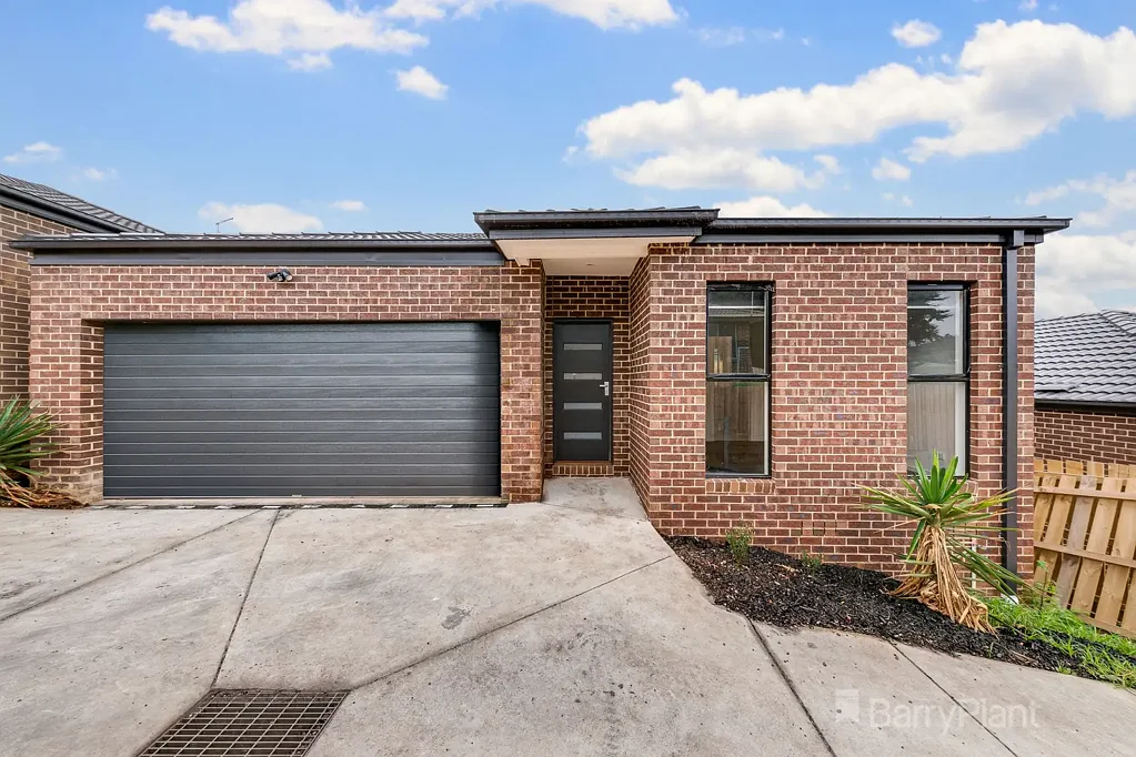 3 bedrooms with a modern touch!