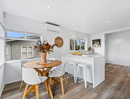 136 Tiroroa Avenue, Te Atatu South, Waitakere City, 4 ਕਮਰੇ, 2 ਬਾਥਰੂਮ, House