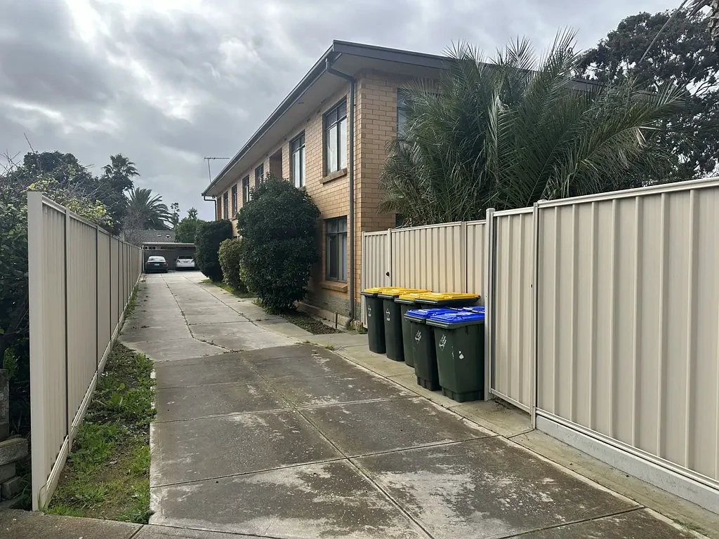 Stylish & Convenient 2-Bedroom Unit in the Heart of Woodville