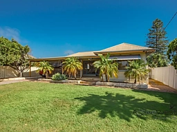 64 Whitfield Street, Beachlands