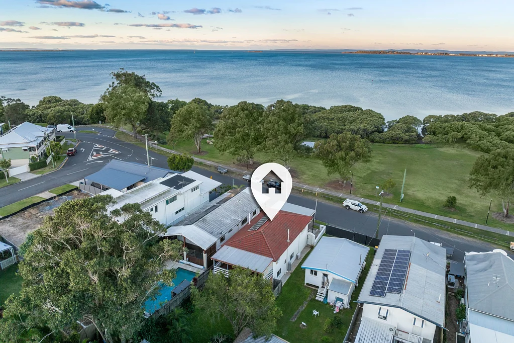 731 Esplanade, Lota, QLD 4179