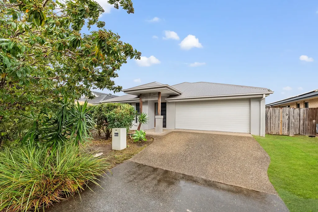 Spacious 5-Bedroom Family Home Offering Comfort, Lifestyle & Convenience