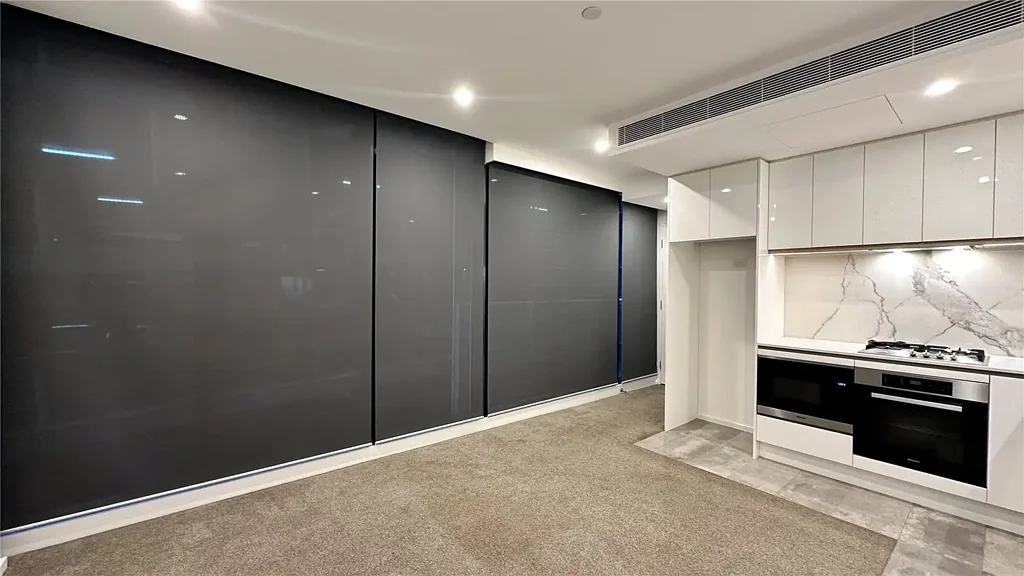 2 Bedrooms with Carpark