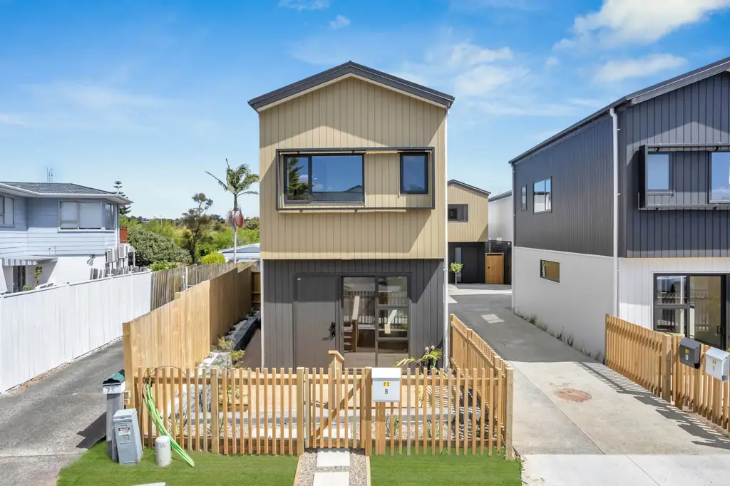 Pakuranga Heights 3બેડરૂમ Stand-Alone! Brand New! Master Build!