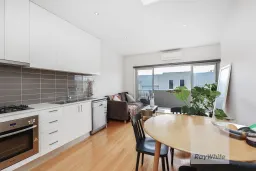 8/57 Parer Road, Airport West