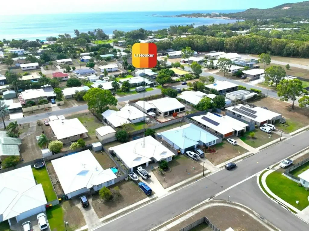 Bowen 4房  Modern Family Home with Secure Investment Opportunity