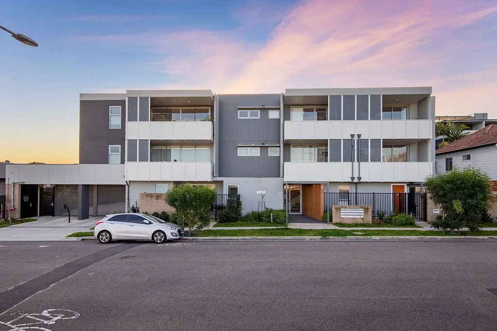 Broadmeadow 2chambre North facing two bedroom with a private oasis