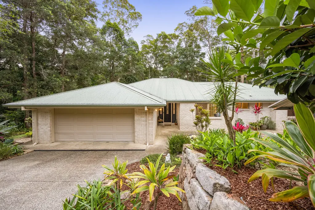 Mons 4침실 Peaceful Family Living on a Stunning Bushland Backdrop