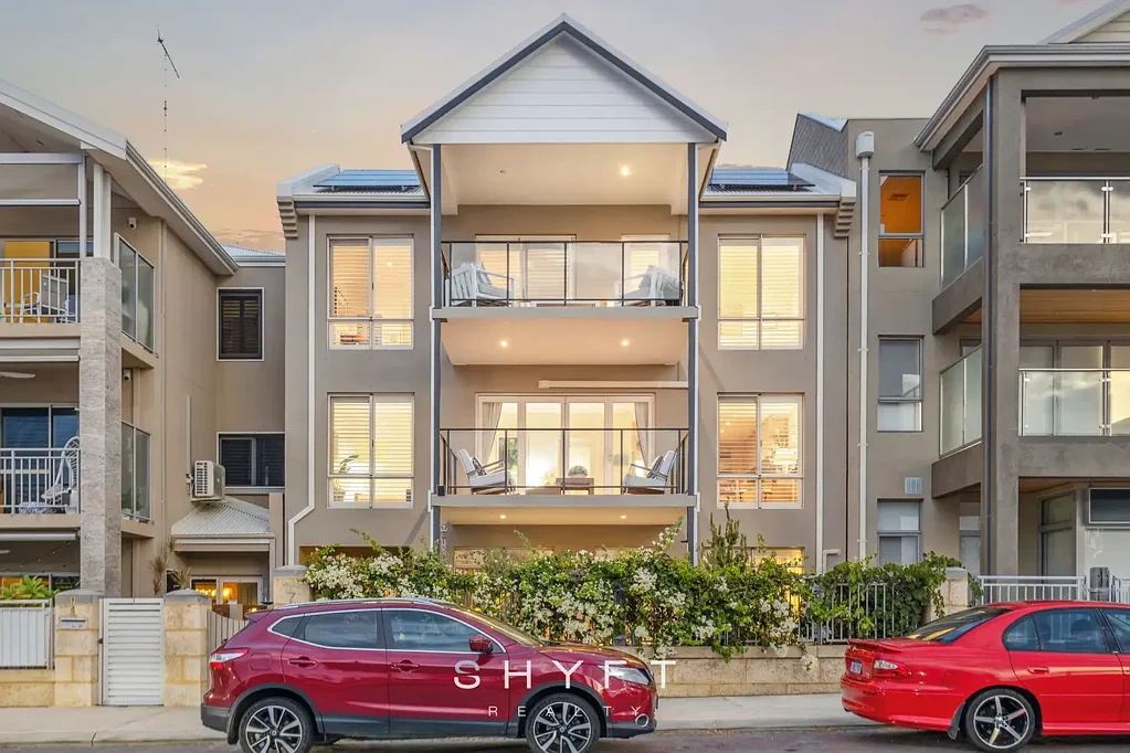 Mindarie 4Moenga R100 Zoned Mixed Use Property - Endless Possibilities