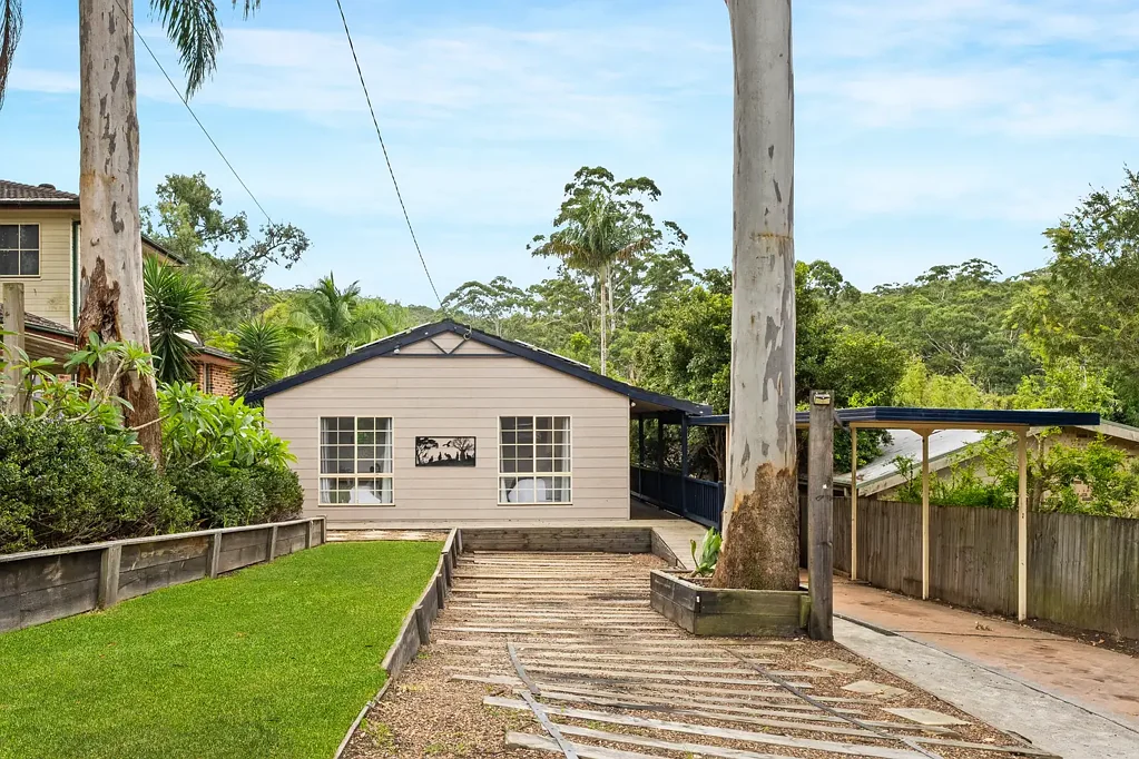 27 Lakala Avenue, Springfield, NSW 2250