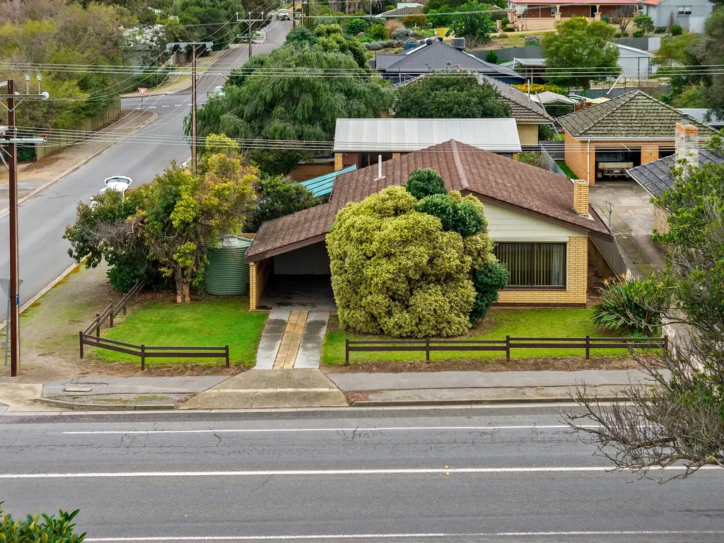 Normanville 3कमरा Prime Corner Allotment with Endless Potential