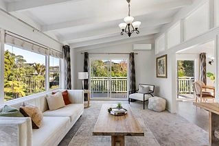292 Beach Road, Campbells Bay, North Shore City