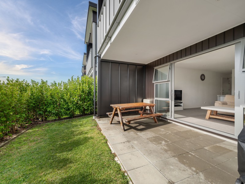 6/27 Dida Park Drive, Kumeu, Auckland - Rodney, 2 phòng ngủ, 1 phòng tắm