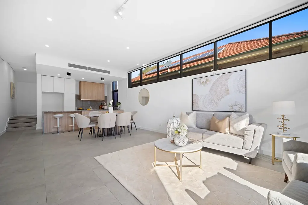 Botany 4 Bedroom Ultra-contemporary family home