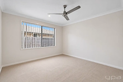 Kwarto - 7 Avondale Drive, Pimpama, QLD 4209