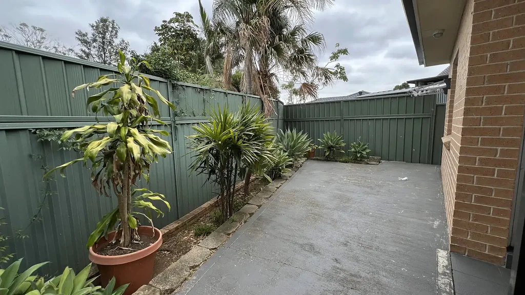 Ready Now | Water usage included | Semi - Furnished