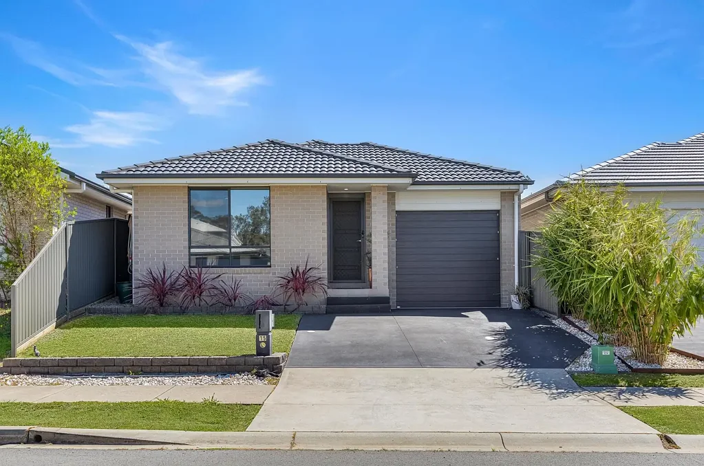 15 Wilton Grove, Woongarrah, NSW 2259