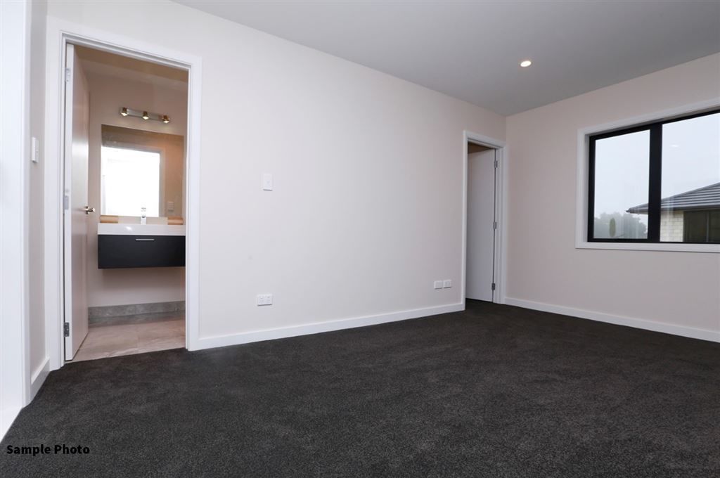 27 Ladeira Place, Fitzroy, Hamilton, 4 Kuwarto, 0 Banyo