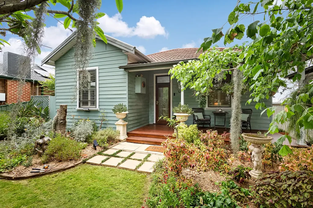 41 Collinson Street, Tenambit, NSW 2323