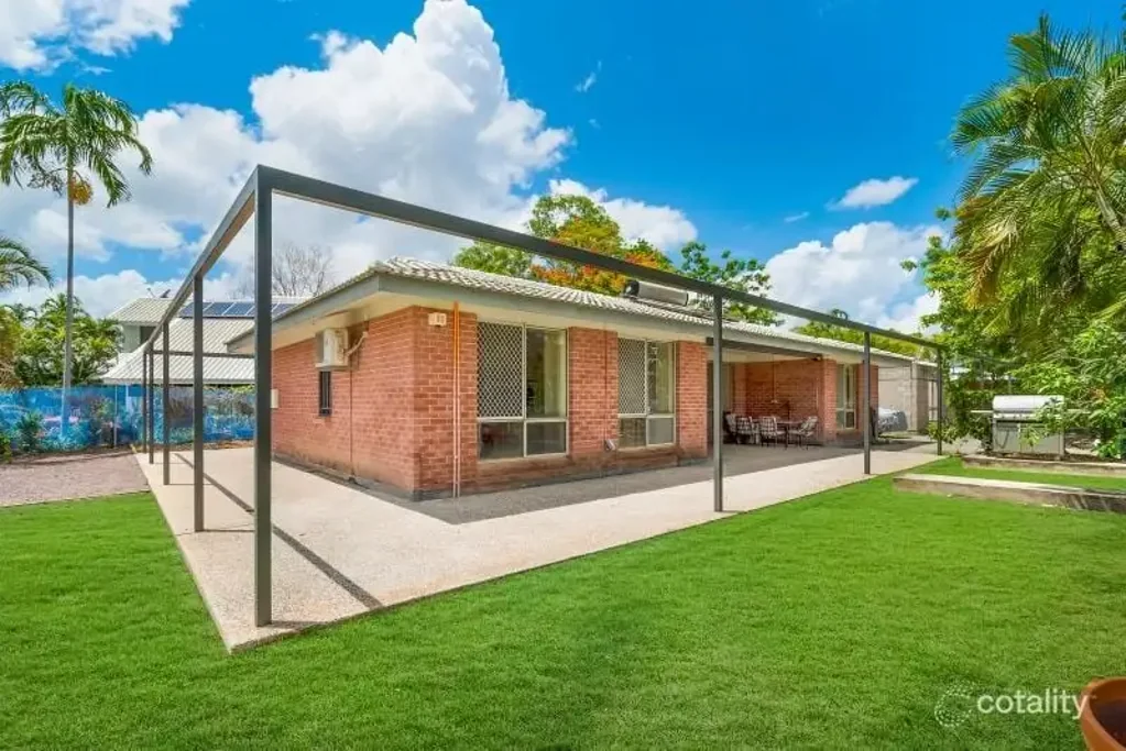 1 Davoren Circuit, Moulden, NT 830