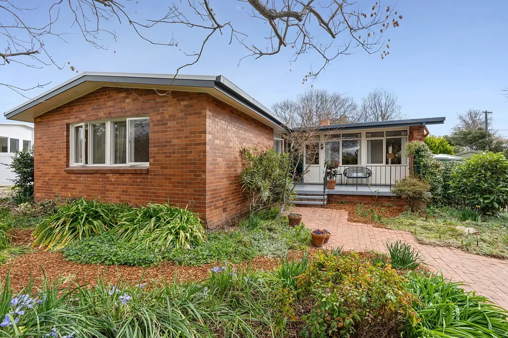 Narrabundah 4Kwarto Once in a Generation Narrabundah Offering