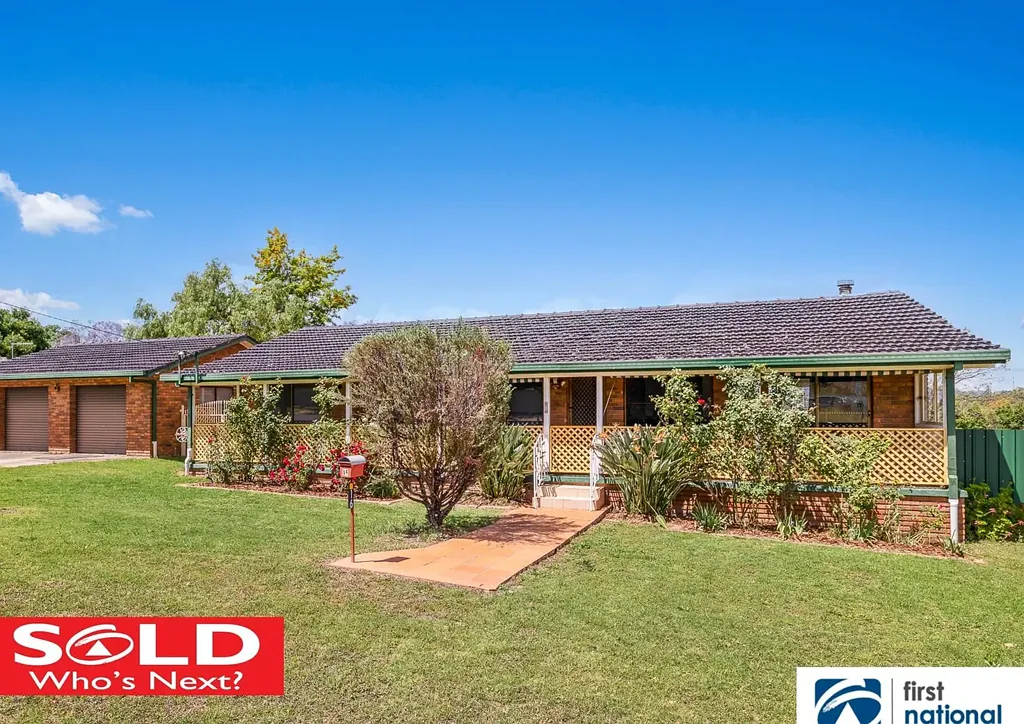 16 OAK Street, Kootingal, NSW 2352