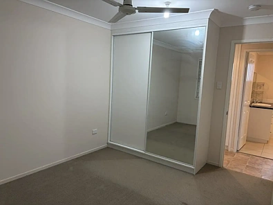 Address Withheld, Roma, QLD 4455, 2 phòng ngủ, 1 phòng tắm, House
