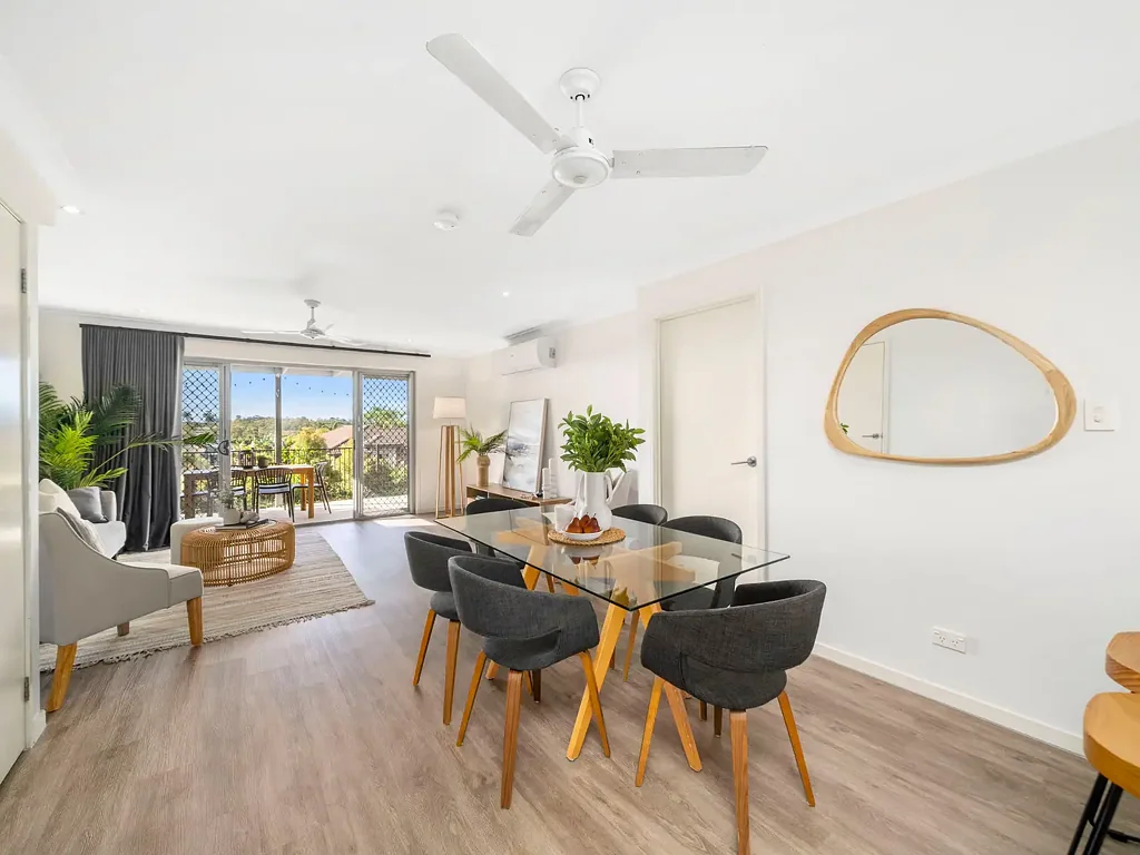 Griffin 3chambre Effortless Modern Living in an Ideal Location!