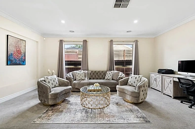 Iba Pa - 11 Abelia Court, Hillside, VIC 3037