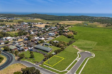 Warrnambool  Paradise Awaits
