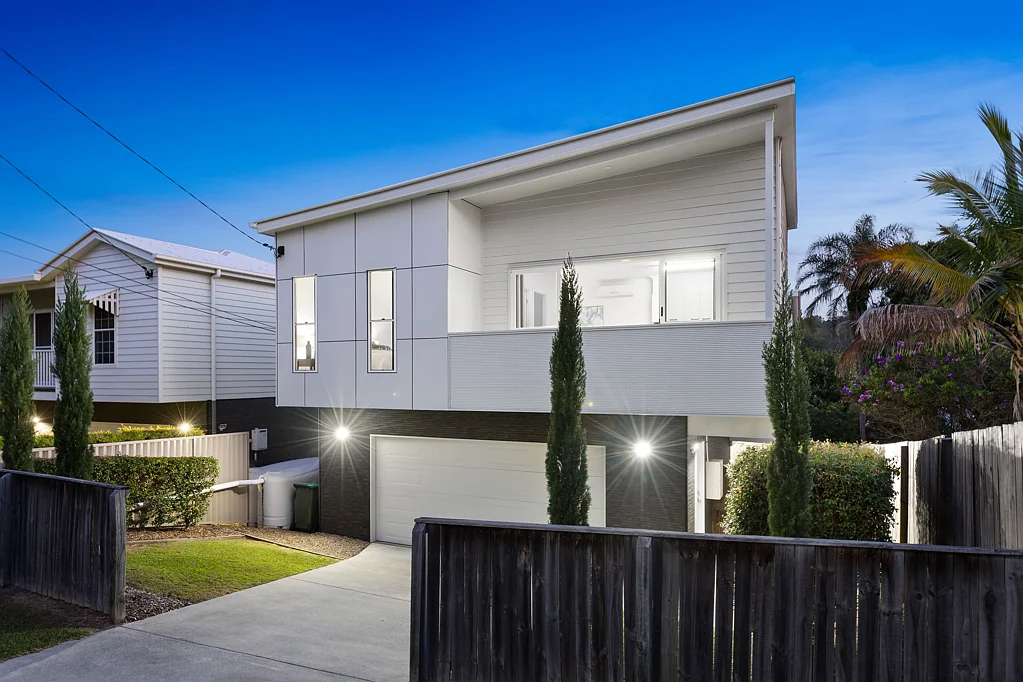 14 Piddington Street, Ashgrove, QLD 4060
