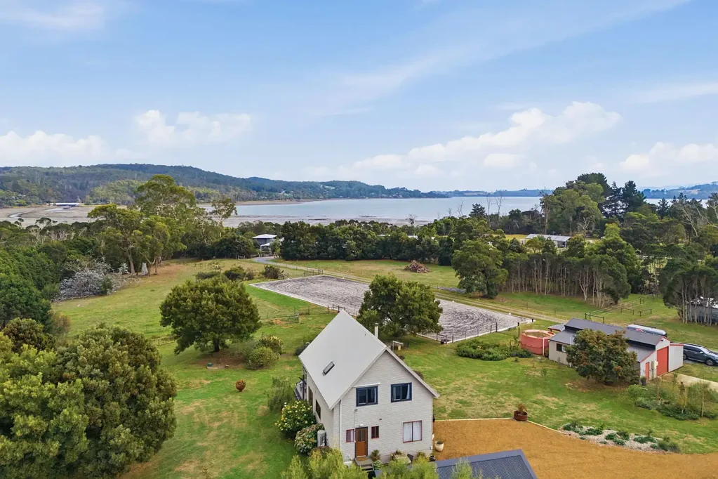 Swan Point 4房  Tamar Valley Gem