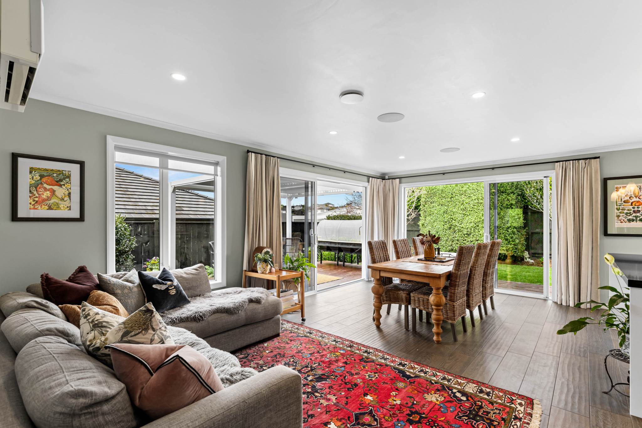 114 Harris Drive, Millwater, photo 3