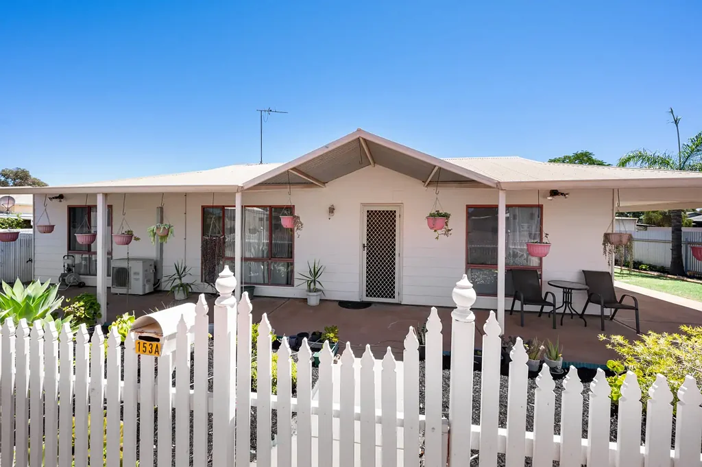 2/153 Wittenoom Street, Victory Heights, WA 6432