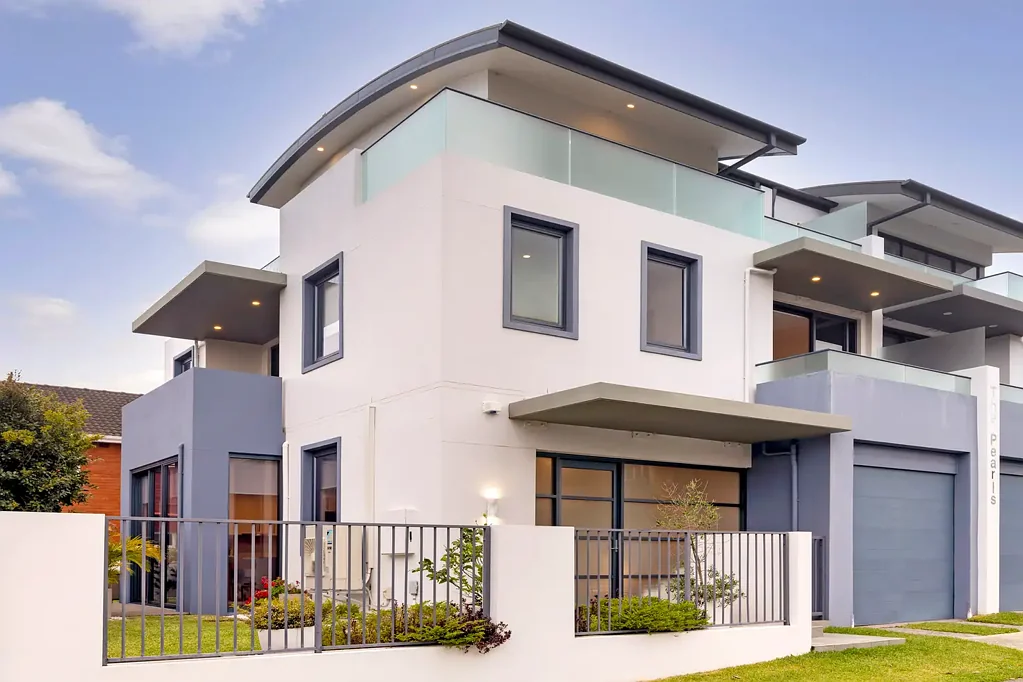 Dee Why 3ਬੈੱਡਰੂਮ RARE TREASURE BY THE BEACH!