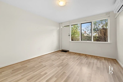 3/7 Ripon Grove, Elsternwick, VIC 3185, 2 rūma, 1 rūma horoi, Apartment