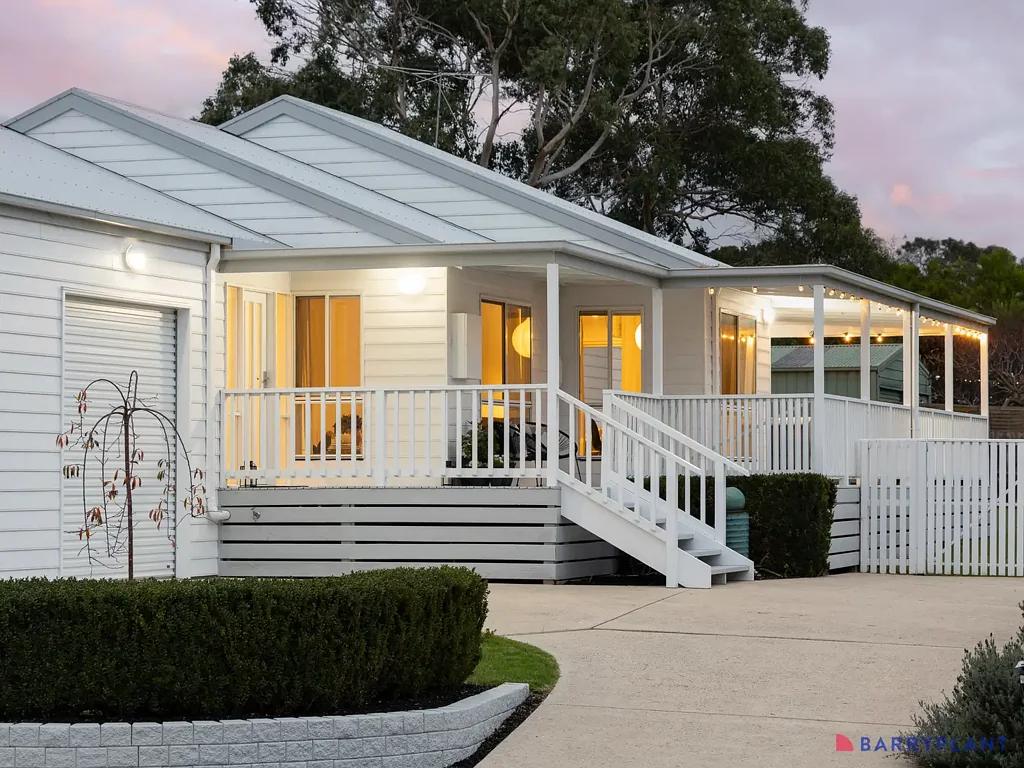 Cowes 4침실 Fully Renovated Family Entertainer on 793m² with Rear Access