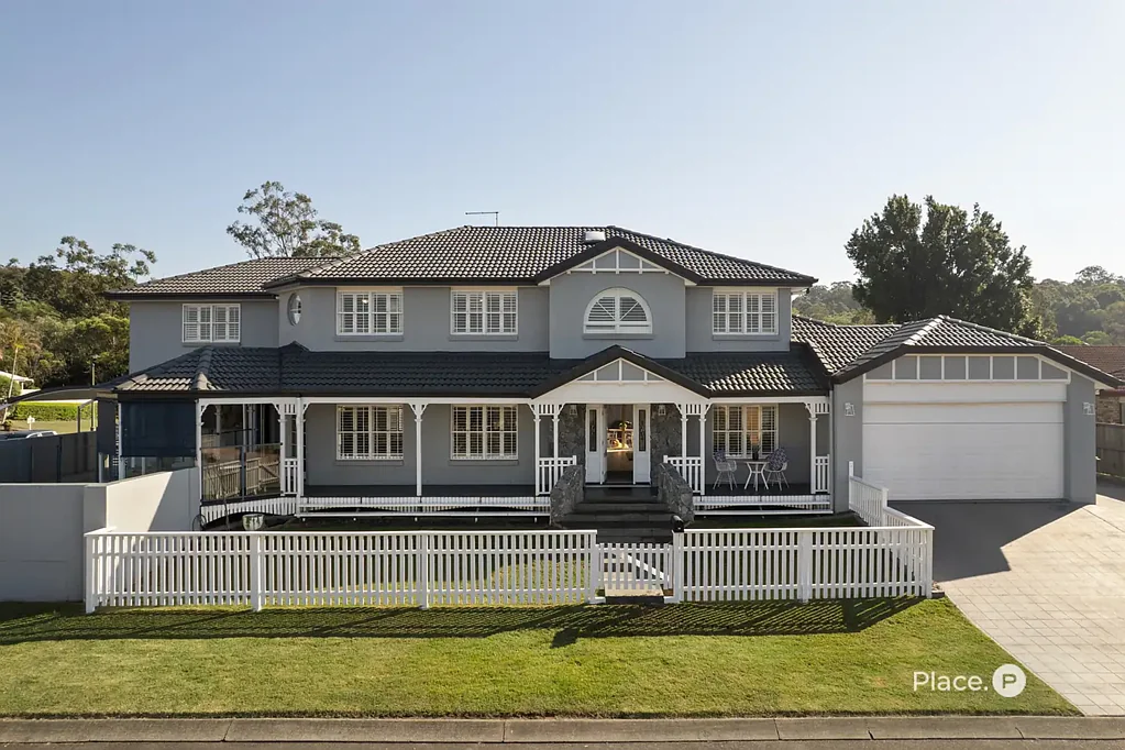33 Clearmount Crescent, Carindale, QLD 4152