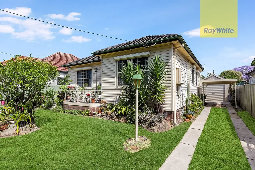 188 Broadarrow Road, Riverwood, NSW 2210