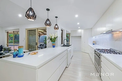 32 Phoenix Avenue, Stanhope Gardens, NSW 2768, 4 Bedrooms, 2 Bathrooms, House