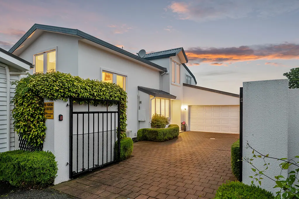 Fendalton 3غرفة نوم Everyday Ease, Education Secured