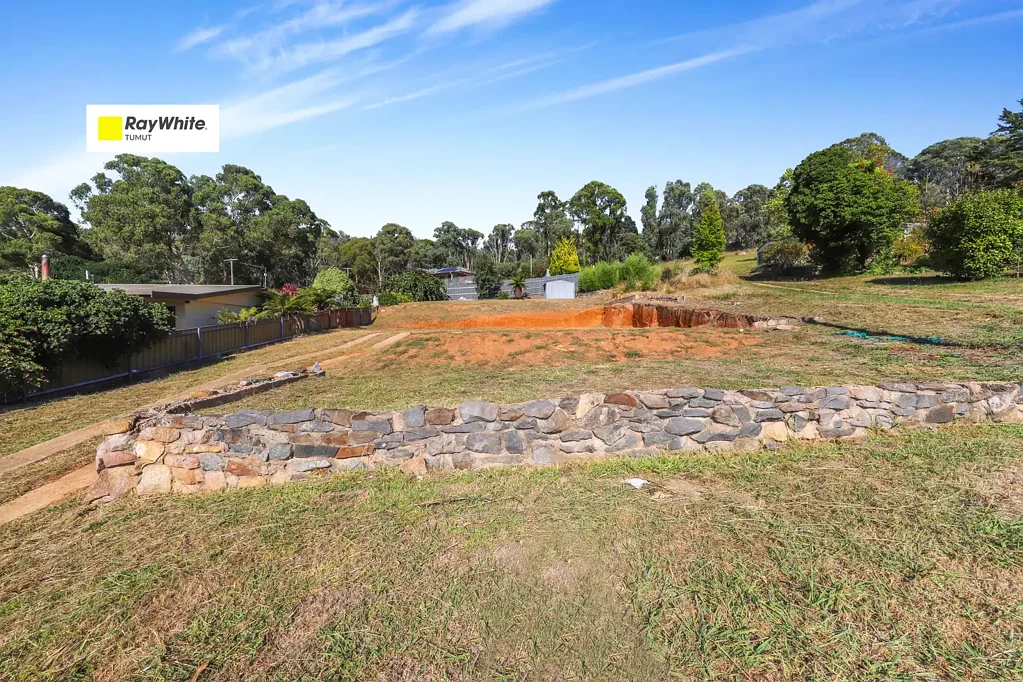 42 Bartlett Street, Batlow, NSW 2730