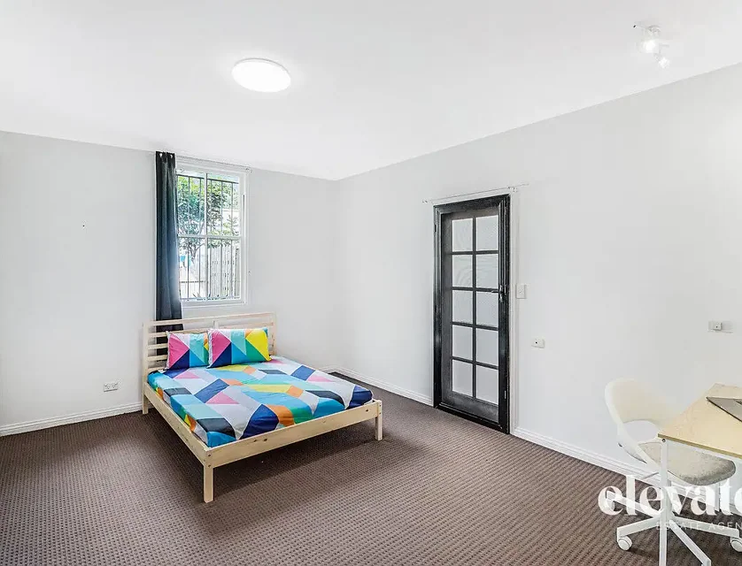 2/2 Bayliss Street, Toowong, Brisbane Western Region, 1房, 1浴, House